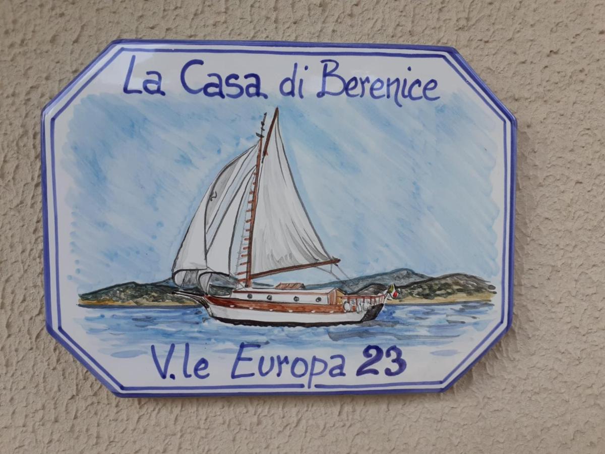 La Casa Di Berenice A Porto Azzurro Extérieur photo